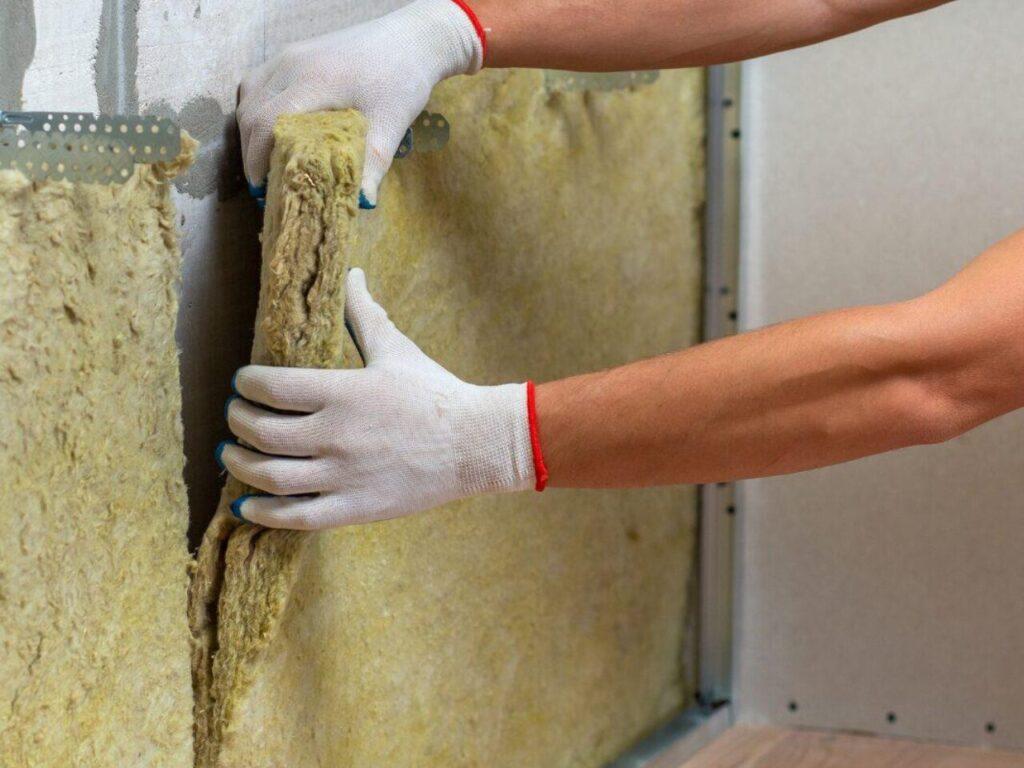 Décryptage du déphasage thermique : pourquoi il est crucial pour votre confort d’été et votre isolation ?