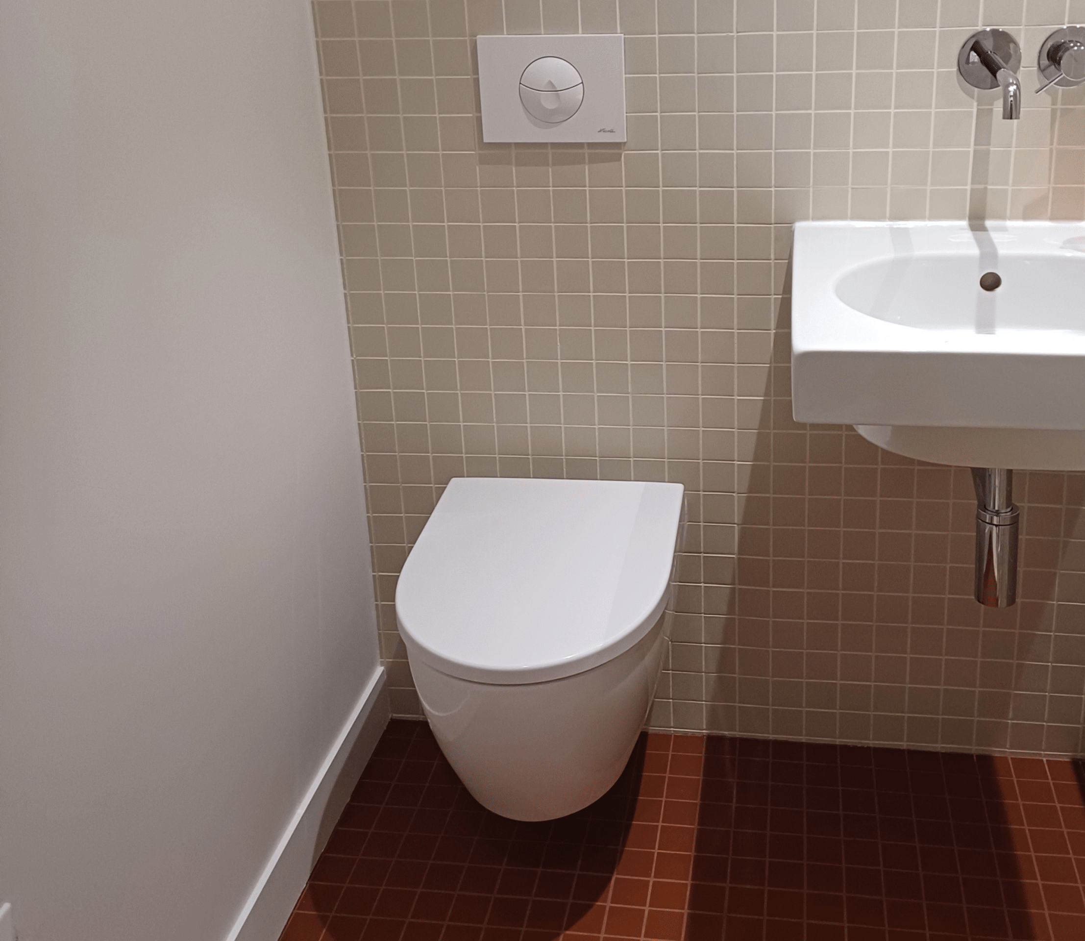 Choisir et sublimer ses WC en rénovation : du fonctionnel à la signature design